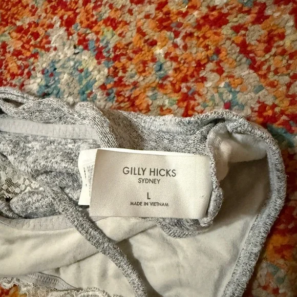 Gray Lace Crossback Bralette - Picture 3 of 3